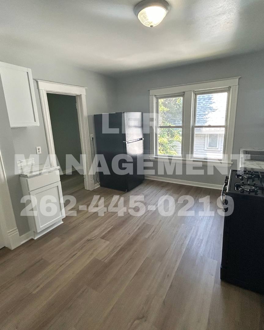 Apartment for rent at 5426 16th Ave, Kenosha, WI 53140