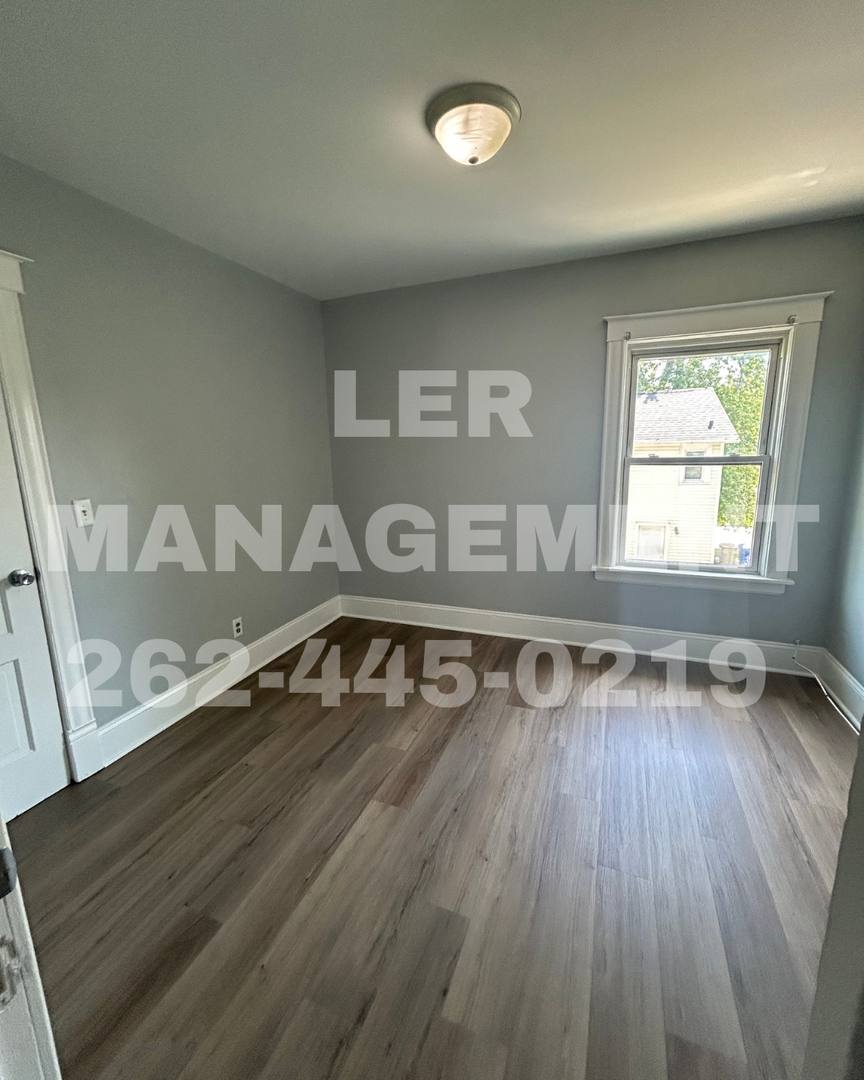 Apartment for rent at 5426 16th Ave, Kenosha, WI 53140