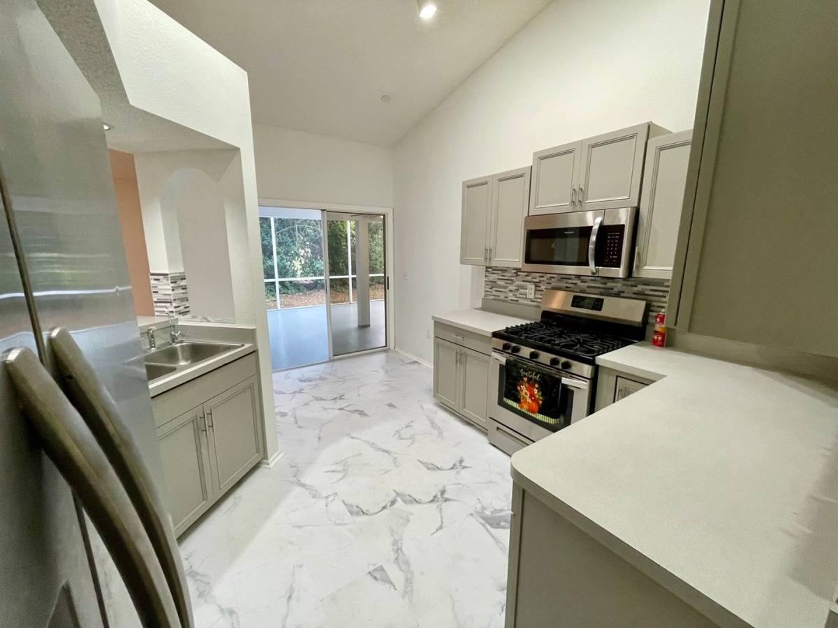 Apartment for rent at 4337 Edenrose Way, Sarasota, FL 34235
