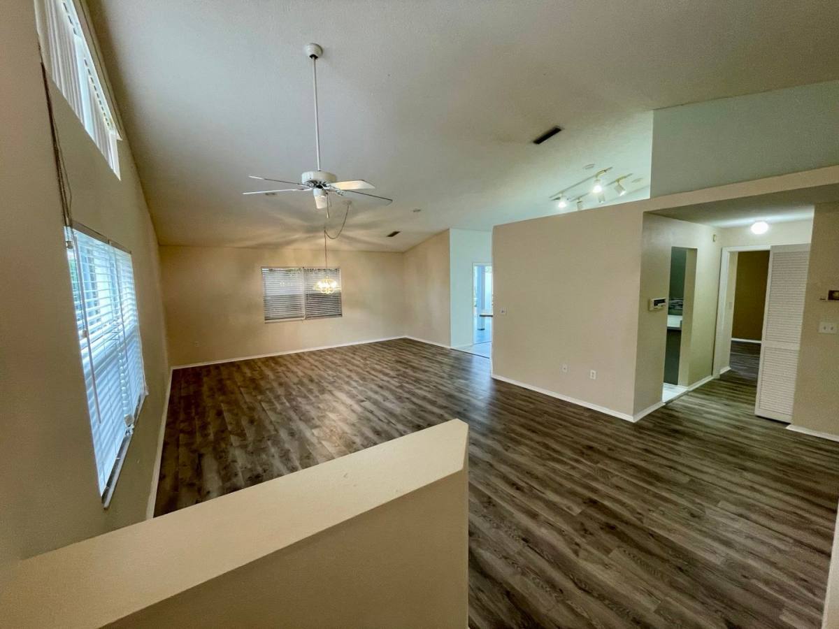 Apartment for rent at 4337 Edenrose Way, Sarasota, FL 34235
