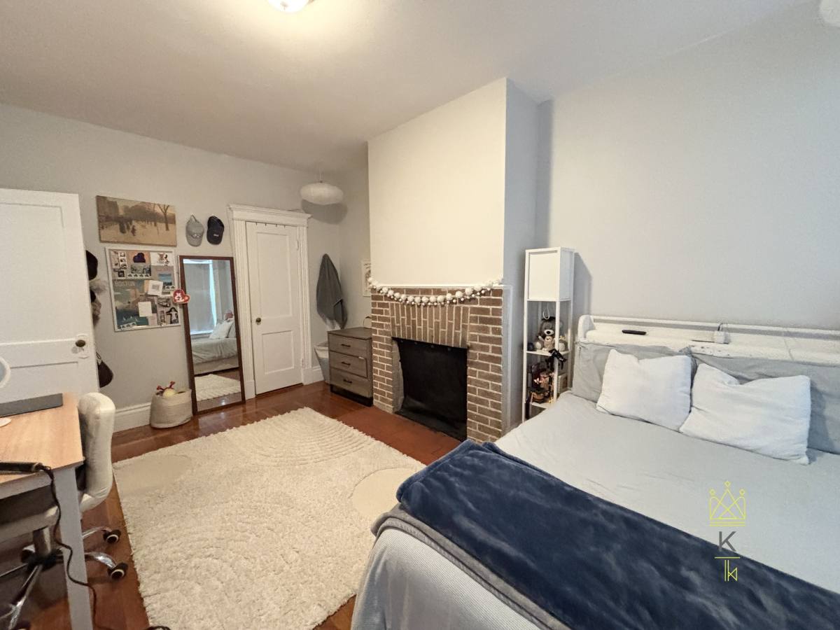Apartment for rent at 175 Harvard St #2, Brookline, MA 02446