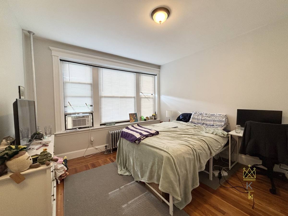 Apartment for rent at 175 Harvard St #2, Brookline, MA 02446