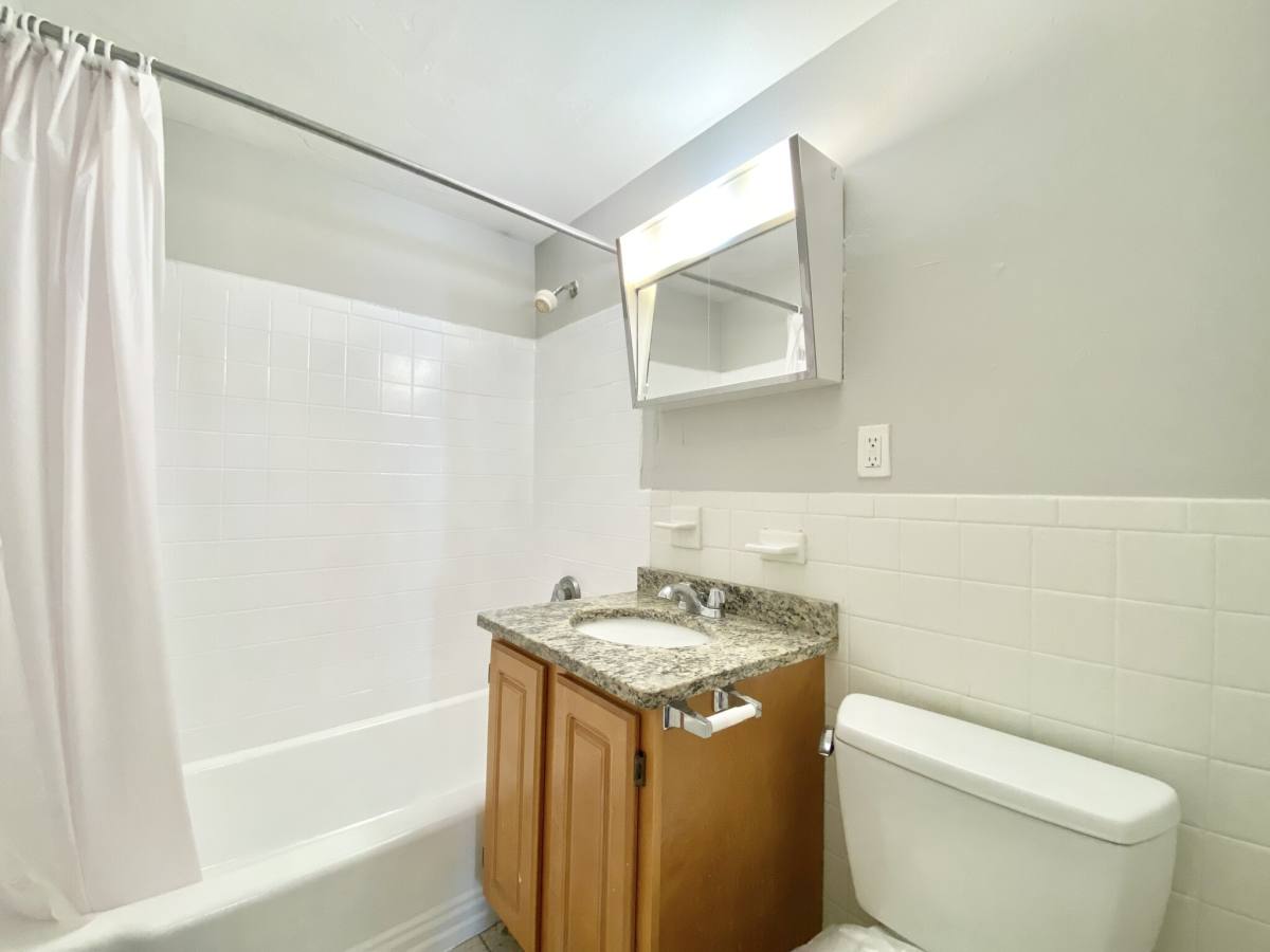 Apartment for rent at 230 Babcock St #4G, Brookline, MA 02446