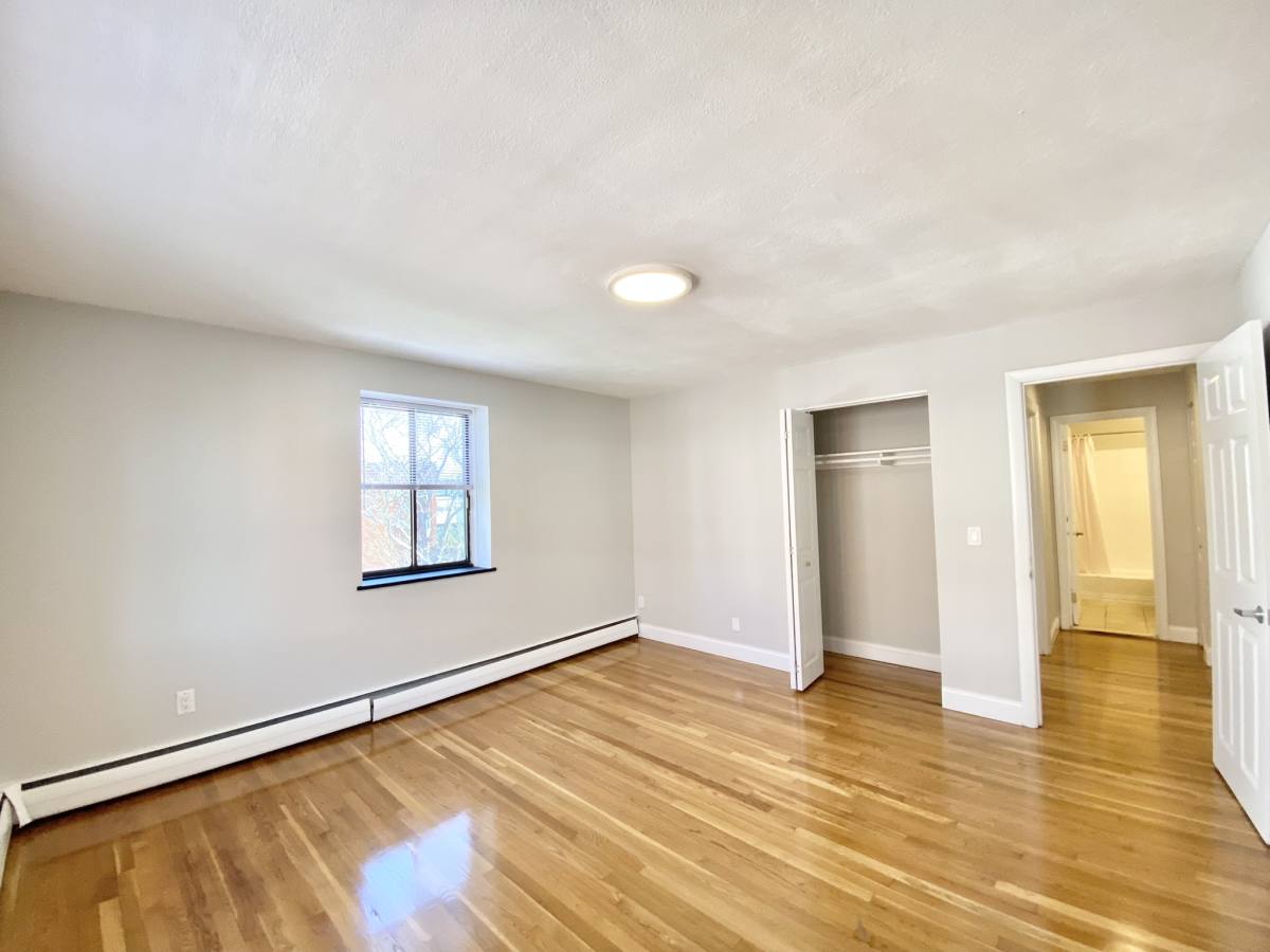 Apartment for rent at 230 Babcock St #4G, Brookline, MA 02446