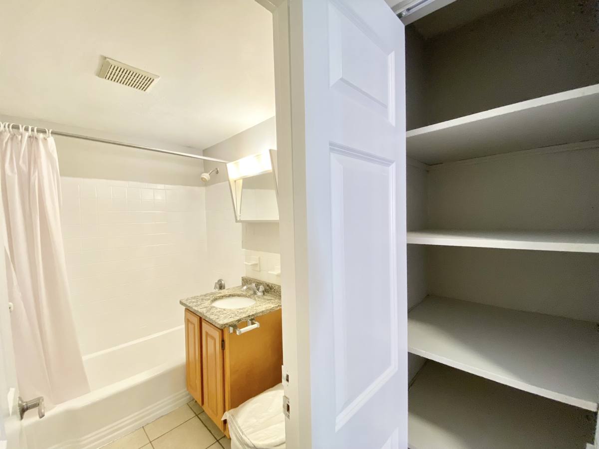 Apartment for rent at 230 Babcock St #4G, Brookline, MA 02446