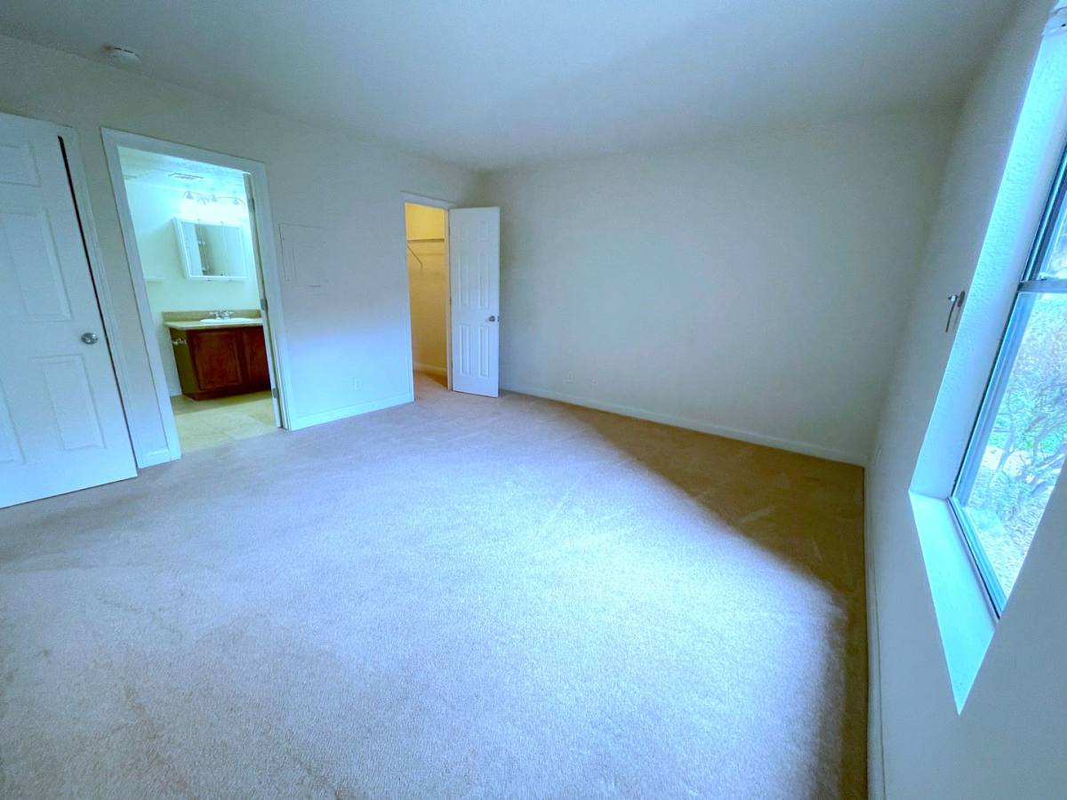 Condo for rent at 3135 S Mojave Rd, Las Vegas, NV 89121