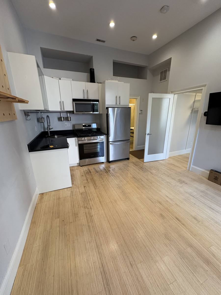 Condo for rent at 290 Columbus Ave #5, Boston, MA 02116