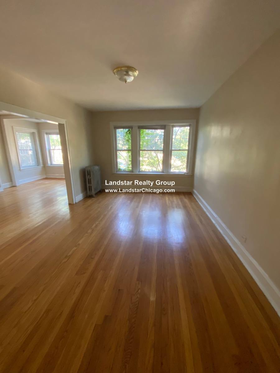 Apartment for rent at 548 Sherman Ave #1, Evanston, IL 60202