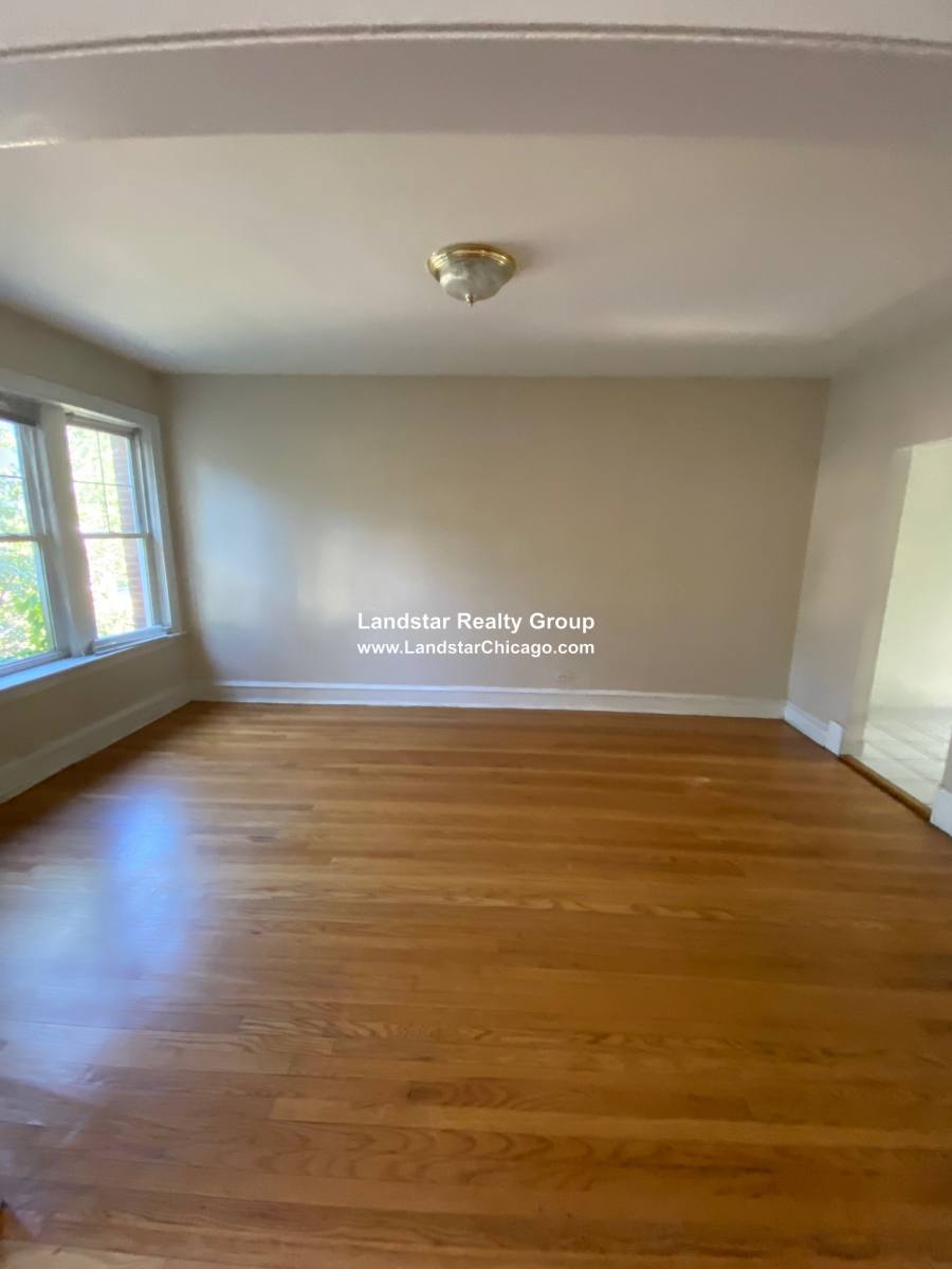 Apartment for rent at 548 Sherman Ave #1, Evanston, IL 60202