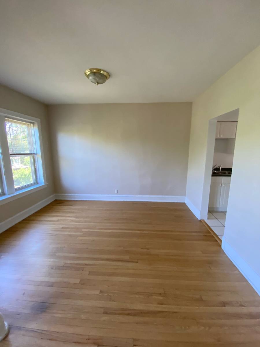 Apartment for rent at 834 Reba Place #3N, Evanston, IL 60202