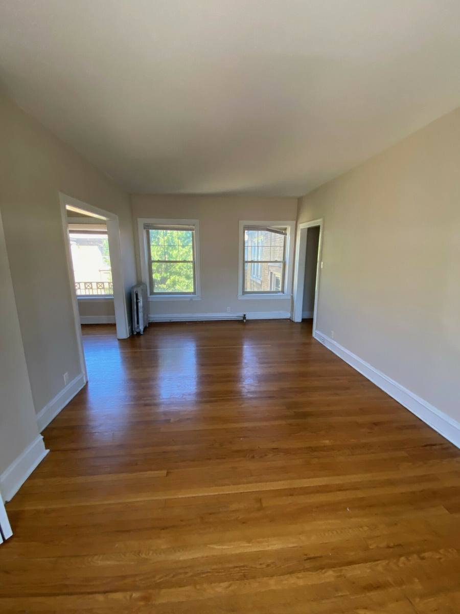 Apartment for rent at 830 Reba Place #3S, Evanston, IL 60202