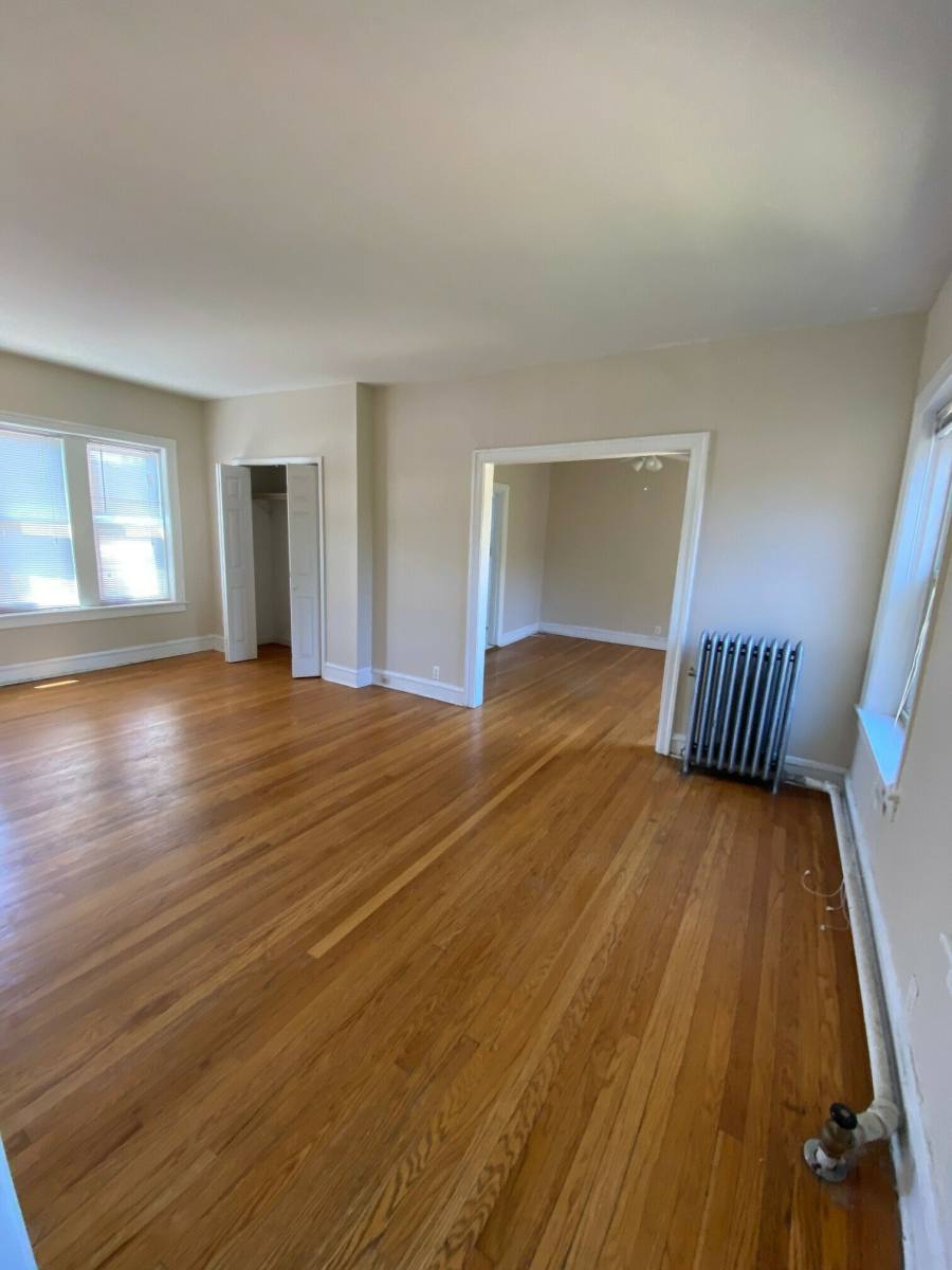 Apartment for rent at 830 Reba Place #3S, Evanston, IL 60202