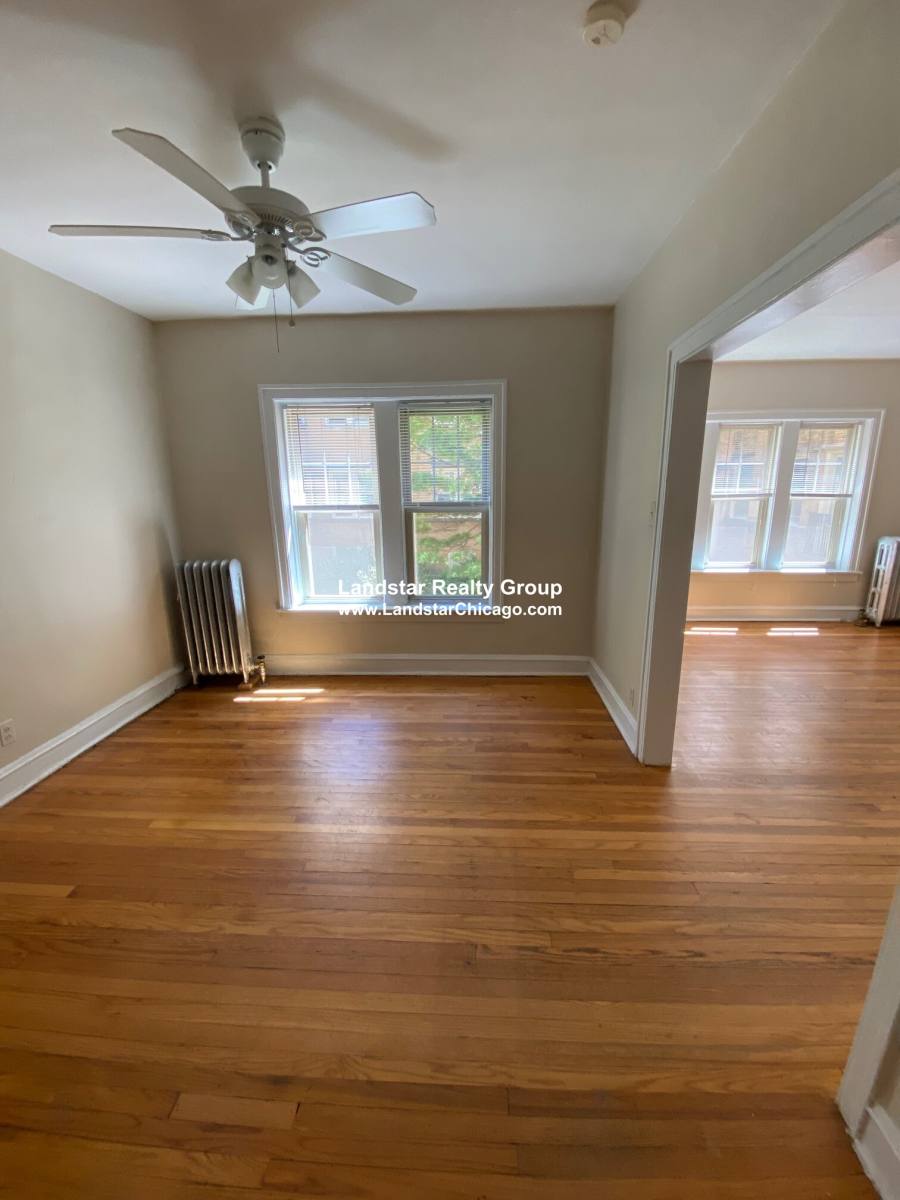 Apartment for rent at 832 Reba Place #1N, Evanston, IL 60202
