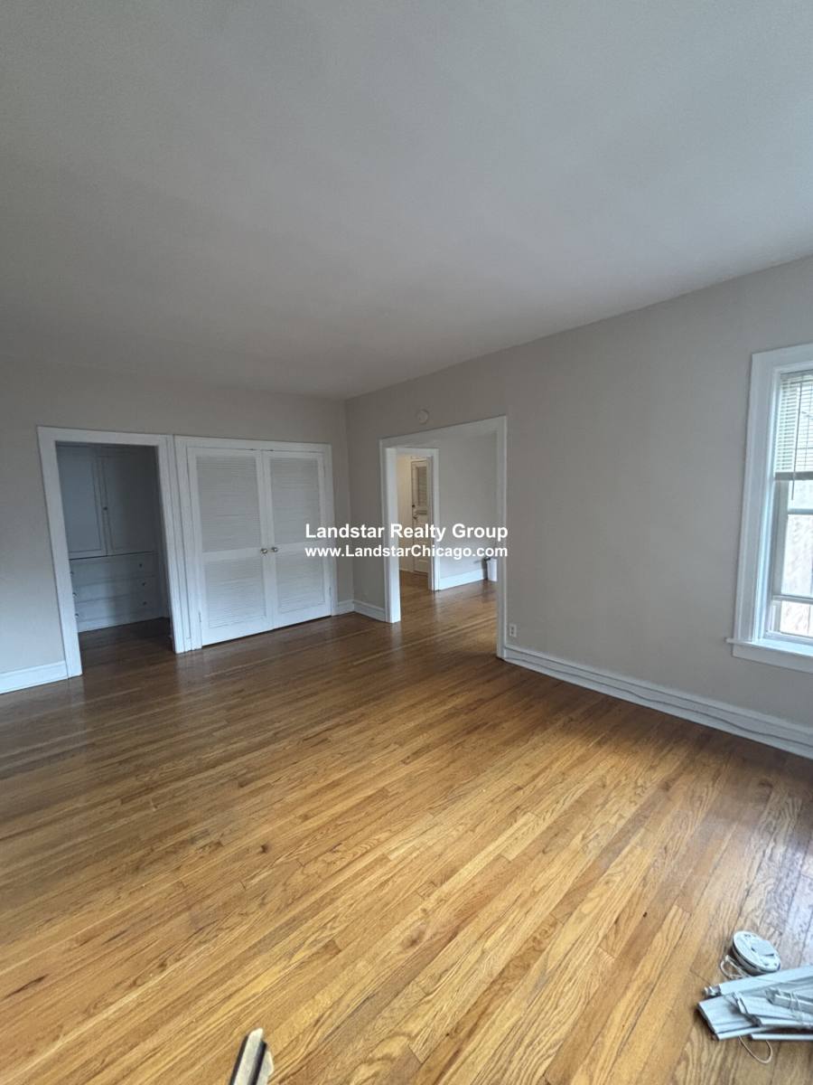 Apartment for rent at 828 Reba Place #3S, Evanston, IL 60202
