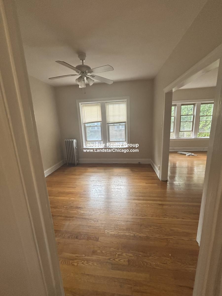 Apartment for rent at 828 Reba Place #3S, Evanston, IL 60202