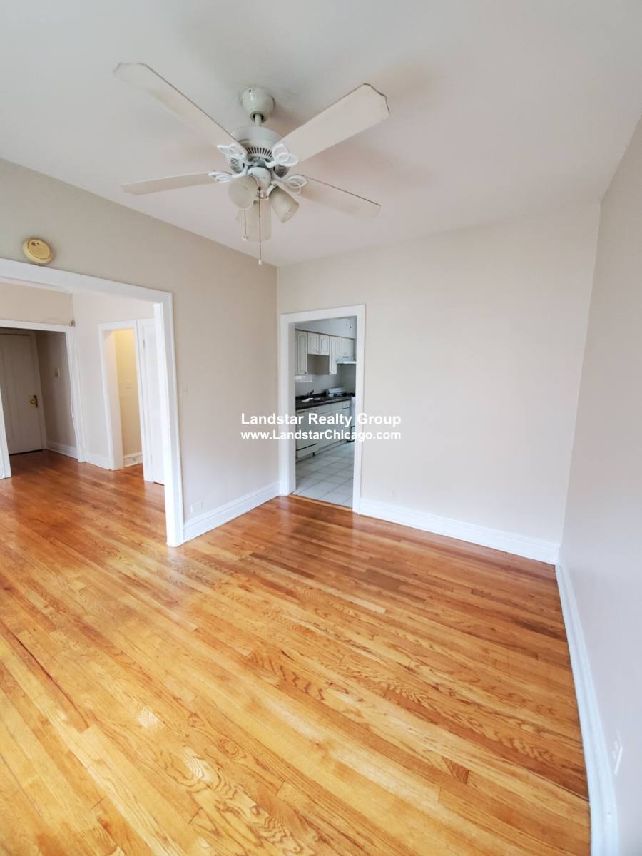 Apartment for rent at 908 Reba Place #2S, Evanston, IL 60202