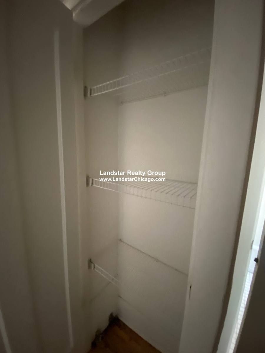 Apartment for rent at 548 Elmwood #2, Chicago, IL 60620