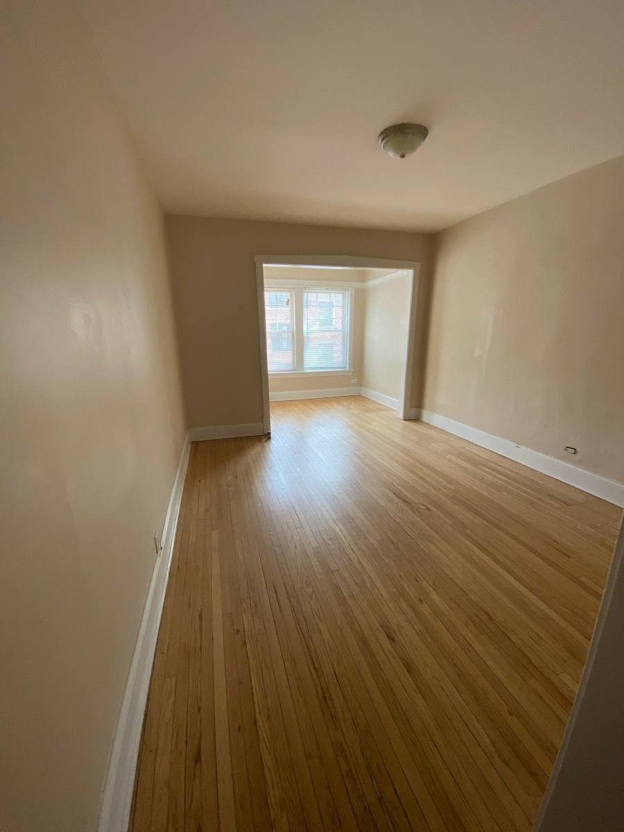 Apartment for rent at 548 Elmwood #2, Chicago, IL 60620