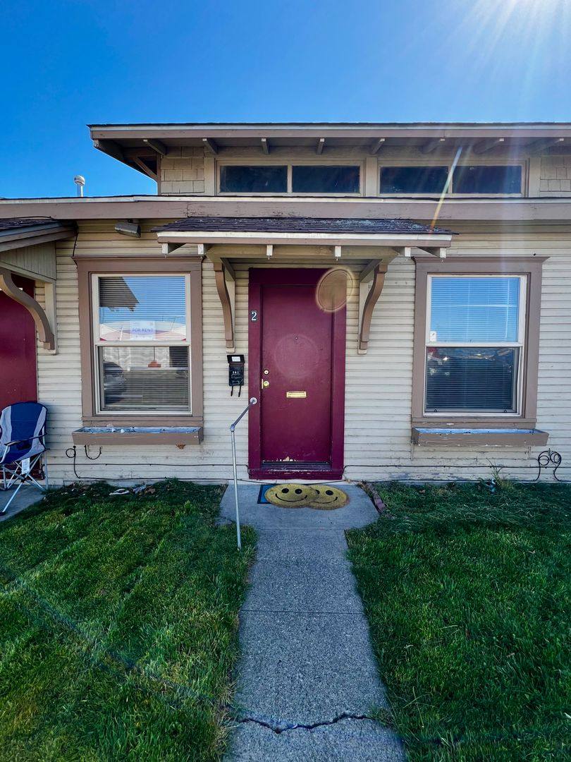 Apartment for rent at 301 S 4th Ave, Yakima, WA 98902