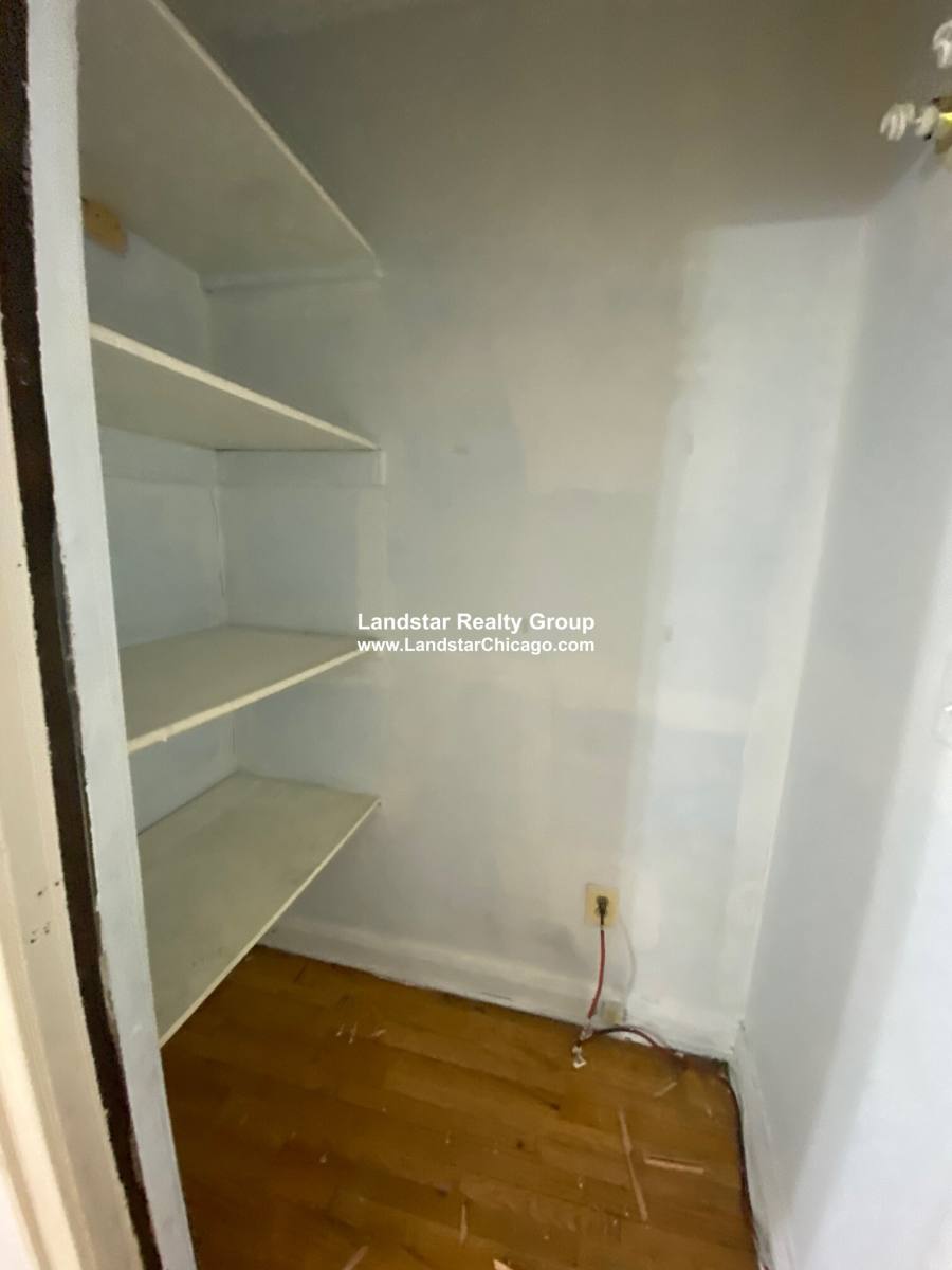 Apartment for rent at 4929 Whipple #1W, Chicago, IL 60625