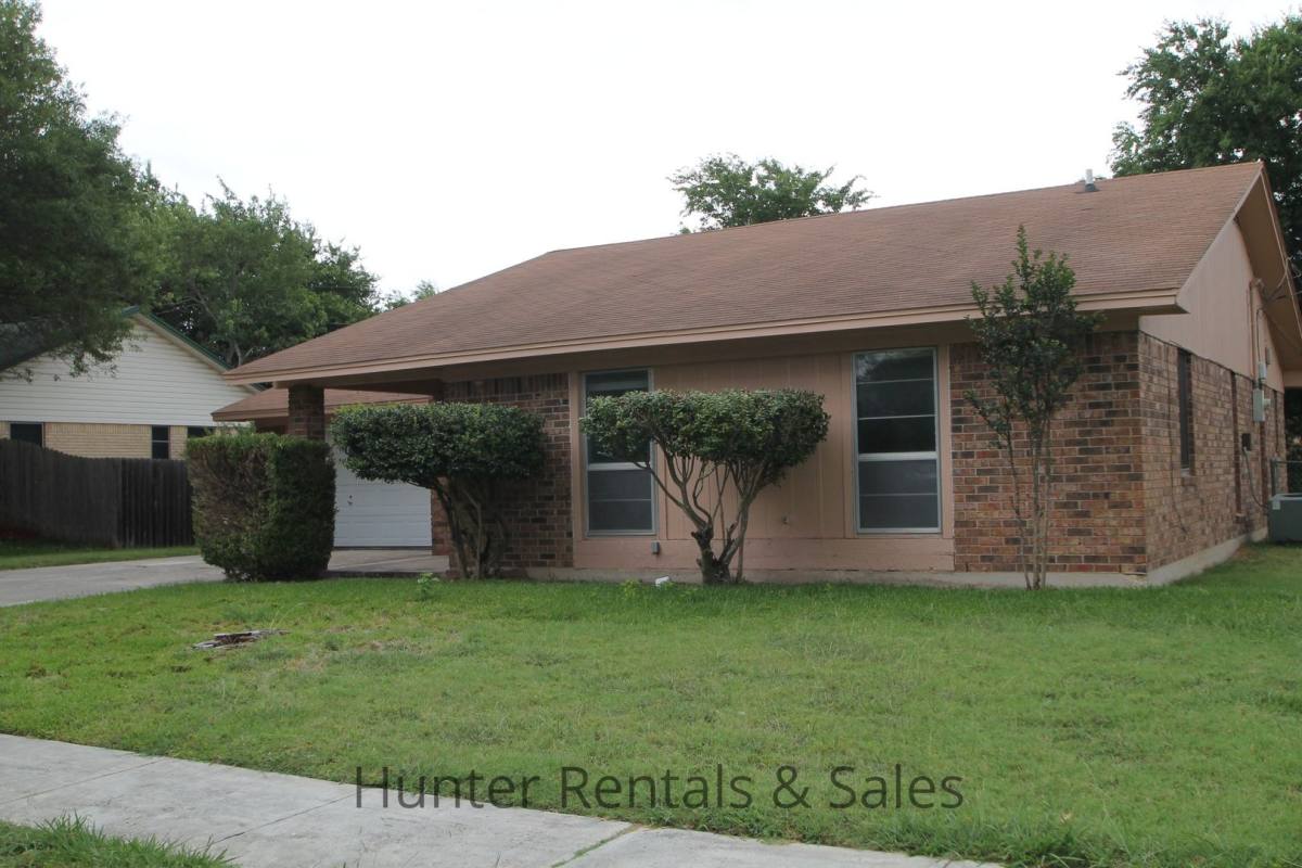 House for rent at 2810 Lawndale St, Killeen, TX 76549