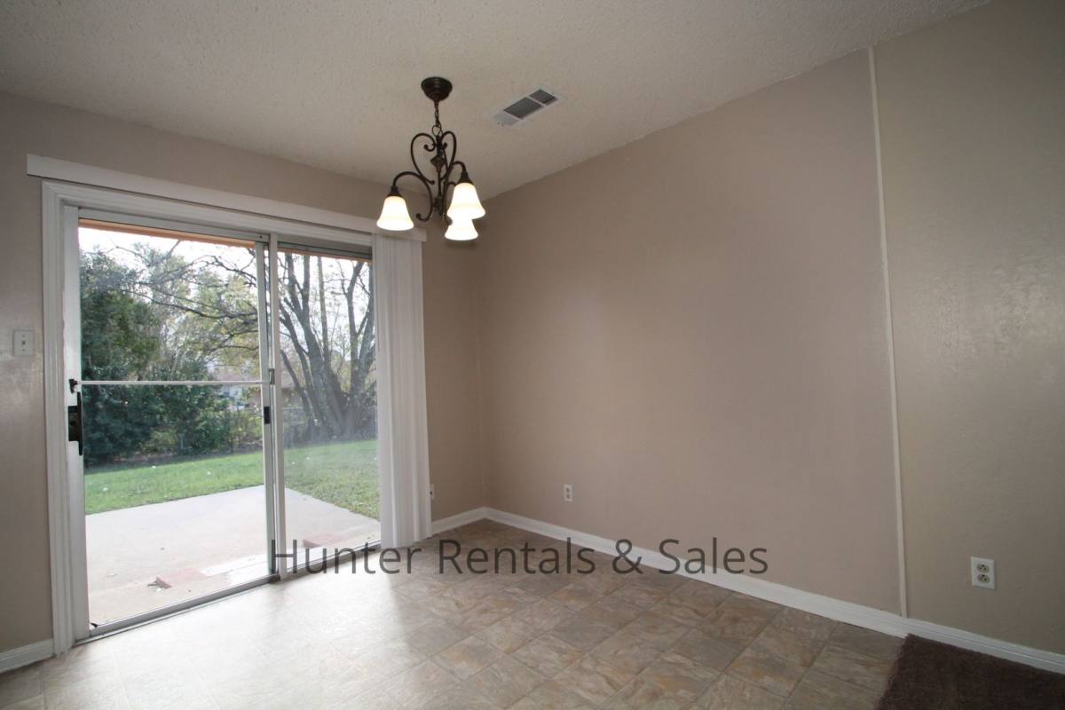House for rent at 2810 Lawndale St, Killeen, TX 76549