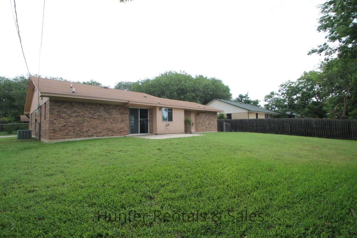 House for rent at 2810 Lawndale St, Killeen, TX 76549