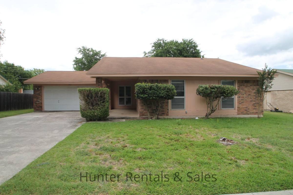 House for rent at 2810 Lawndale St, Killeen, TX 76549