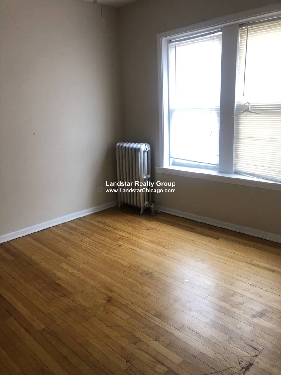 Apartment for rent at 4047 N Mozart Ave #2W, Chicago, IL 60618