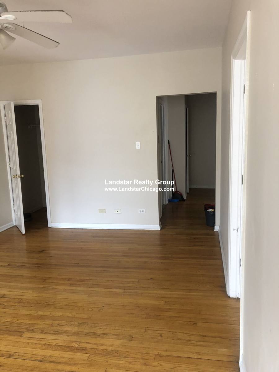 Apartment for rent at 4047 N Mozart Ave #2W, Chicago, IL 60618