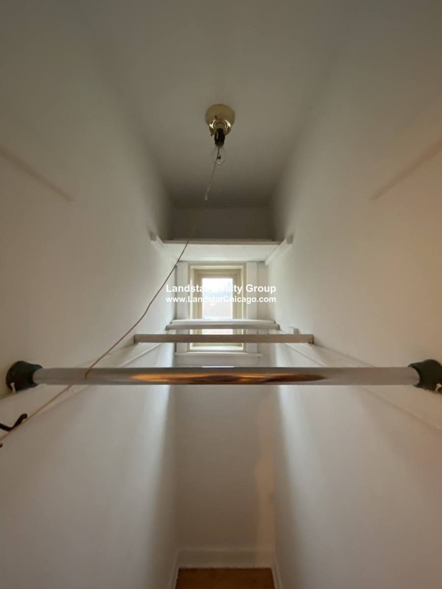 Apartment for rent at 2815 W Berteau #2, Chicago, IL 60618