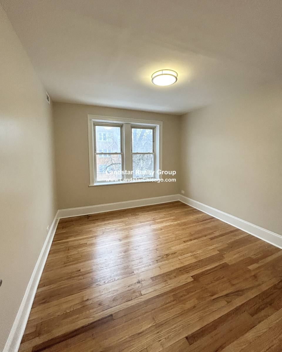 Apartment for rent at 4418 N Whipple #3, Chicago, IL 60625