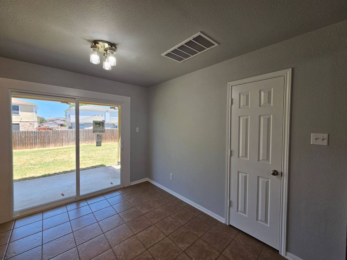 House for rent at 5708 Schneider Dr, Killeen, TX 76542