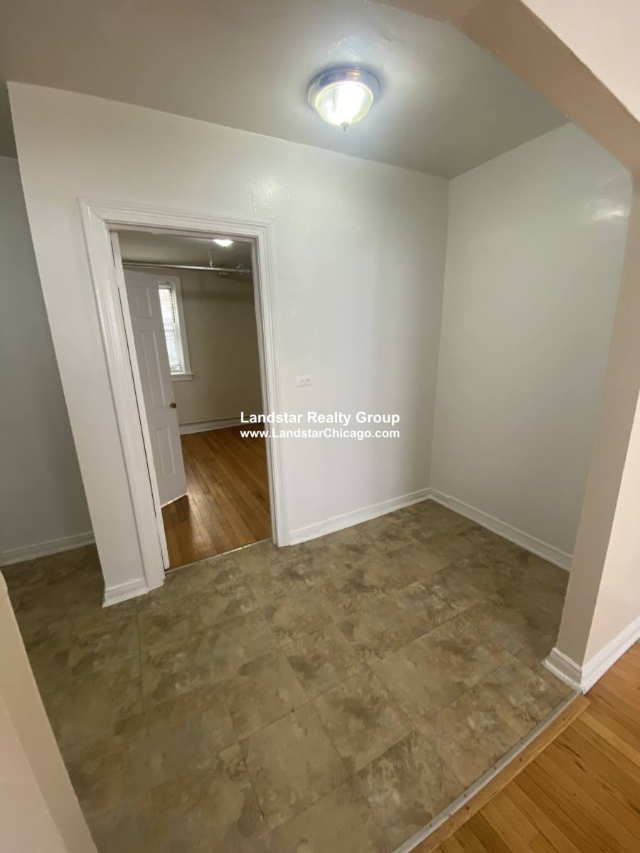 Apartment for rent at 6912 N Ravenswood #1B, Chicago, IL 60626