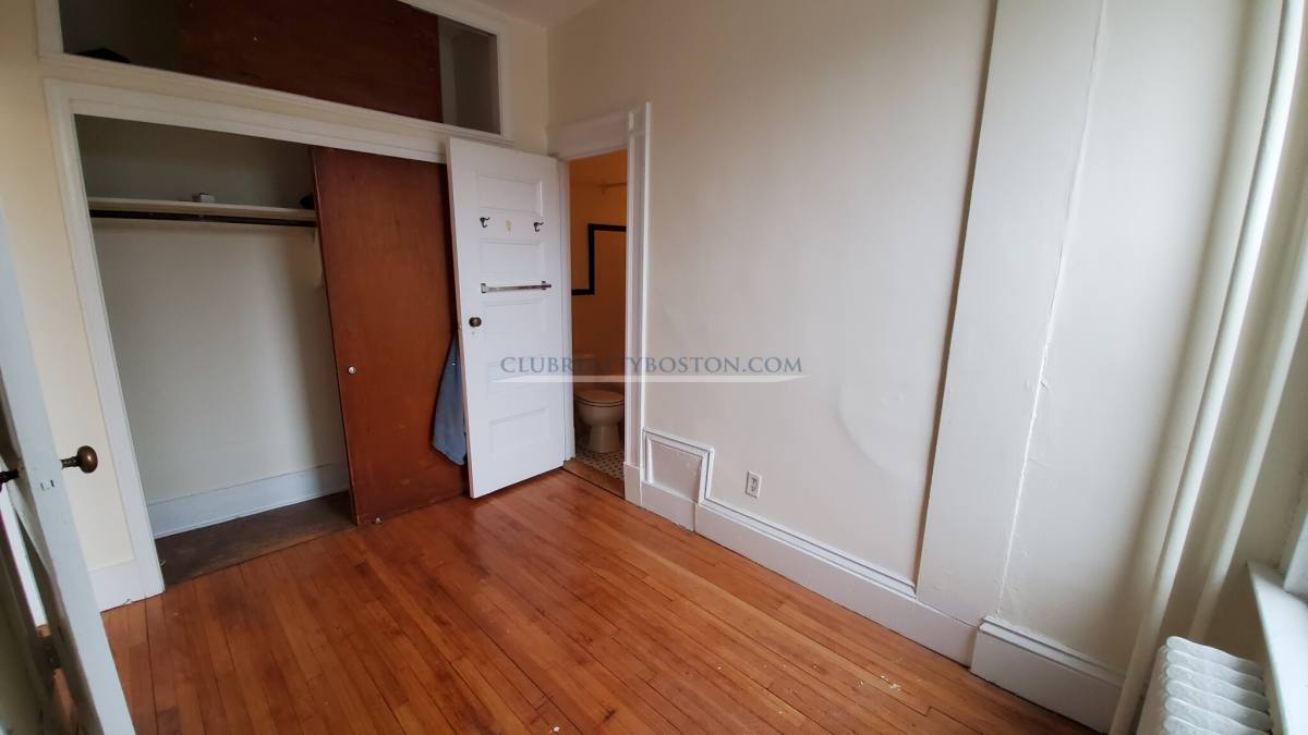 Apartment for rent at 381 Harvard St #31, Cambridge, MA 02138