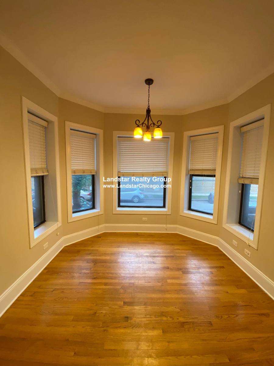 Apartment for rent at 618 Elmwood #2, Evanston, IL 60202