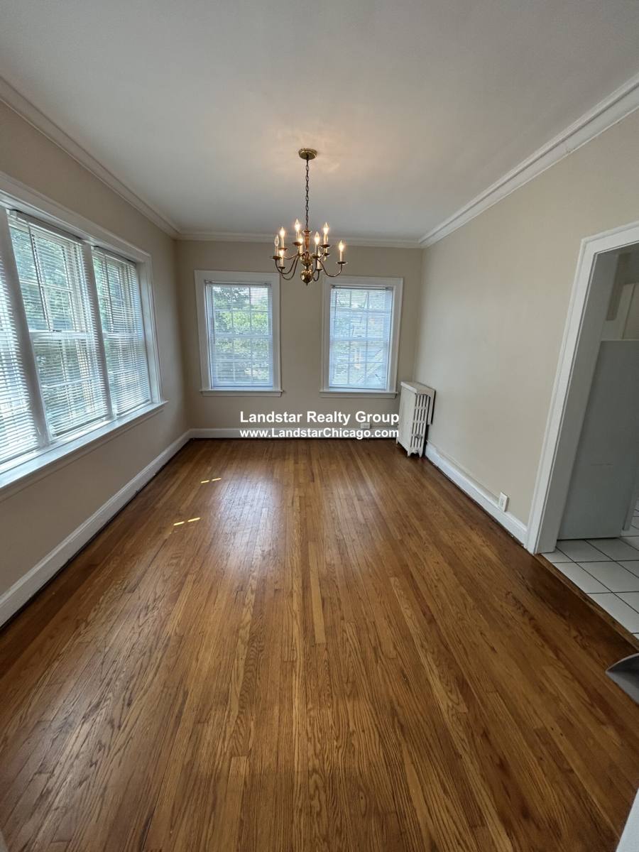 Apartment for rent at 1111 Lake #2, Evanston, IL 60202