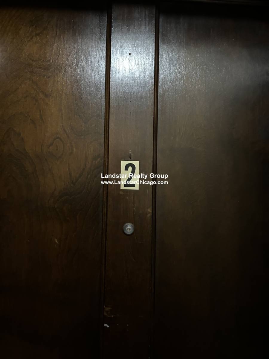 Apartment for rent at 1111 Lake #2, Evanston, IL 60202