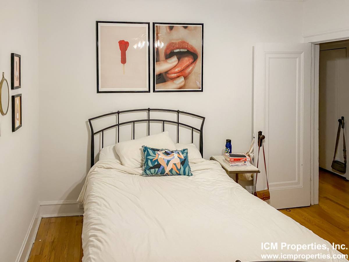 Apartment for rent at 1478 W Byron #1480-1 Fp, Chicago, IL 60613