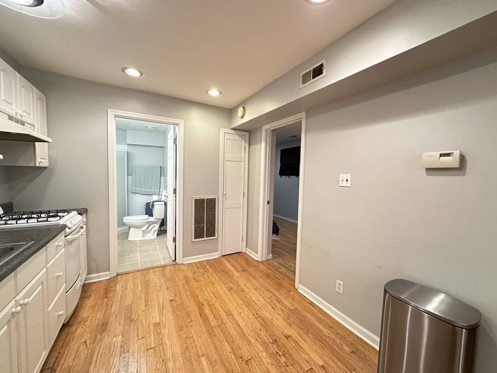 Apartment for rent at 1326 Claremont #I, Chicago, IL 60622