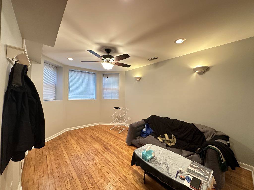 Apartment for rent at 1326 Claremont #I, Chicago, IL 60622