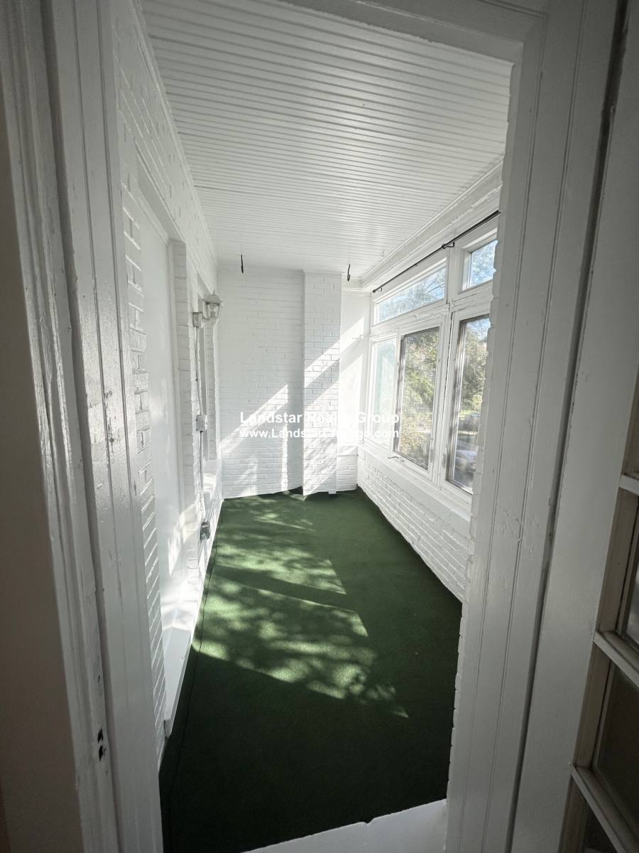 Apartment for rent at 7460 N Greenview #2, Chicago, IL 60626