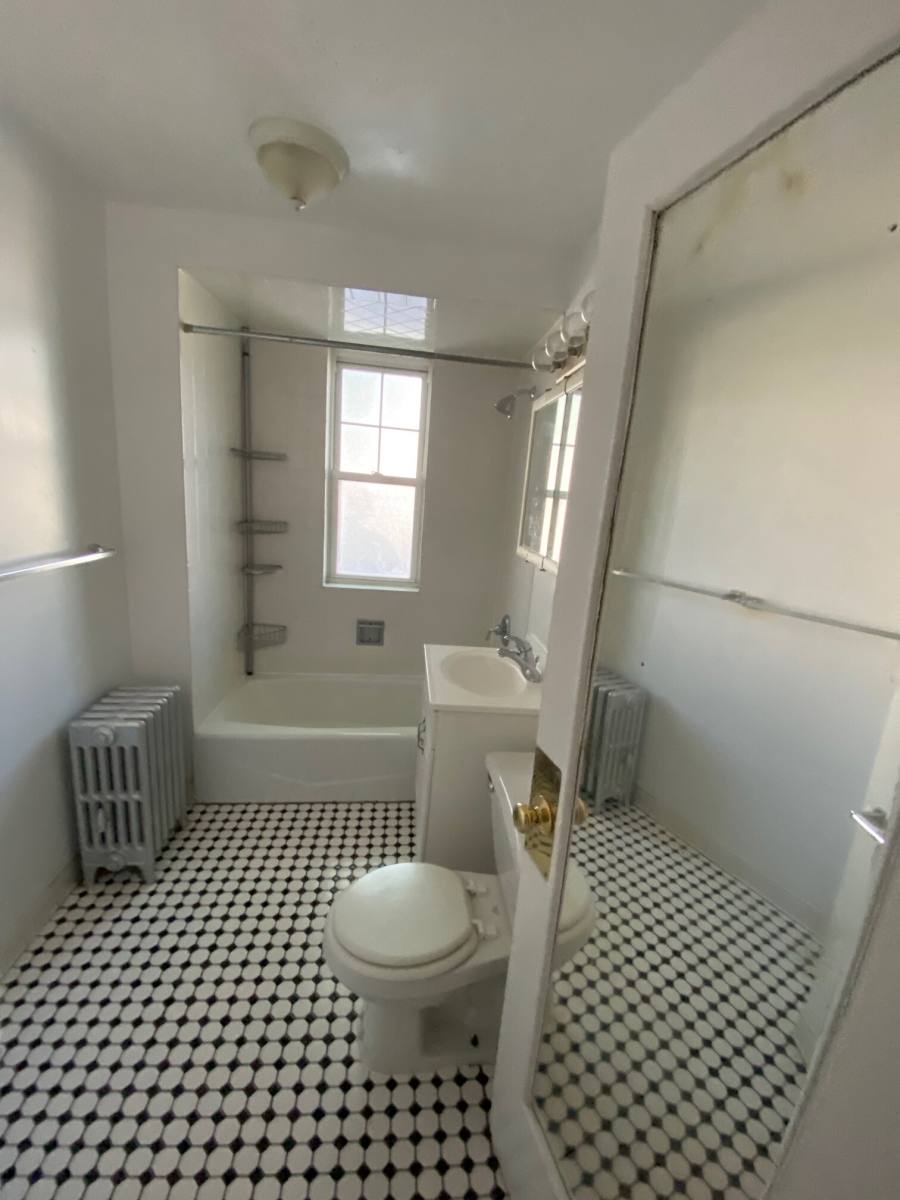 Apartment for rent at 800 Seward #2, Evanston, IL 60202