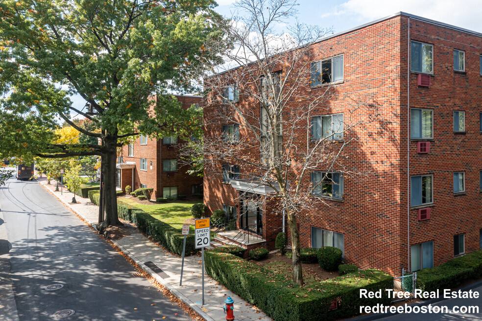 Apartment for rent at 9 Chester St #6, Cambridge, MA 02140