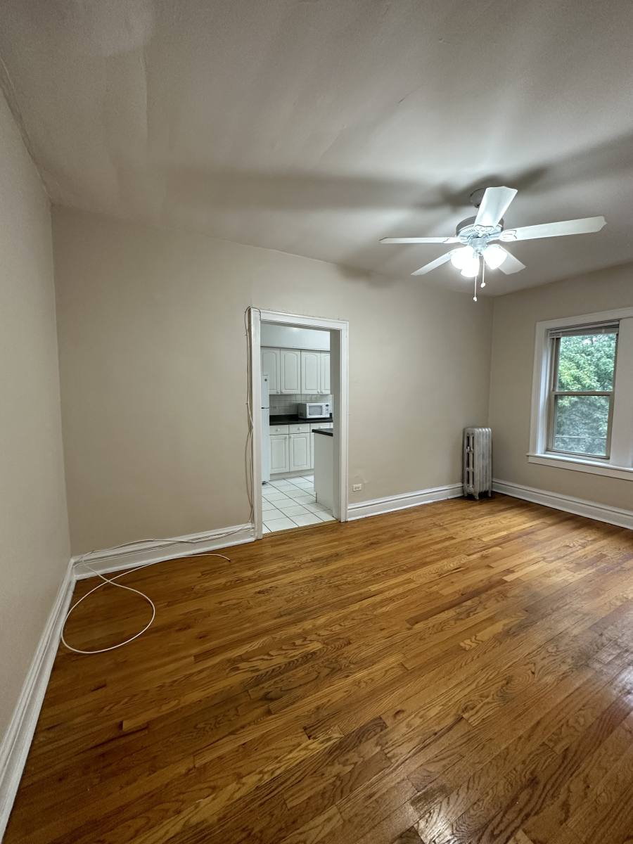 Apartment for rent at 912 Reba Place #2, Evanston, IL 60202