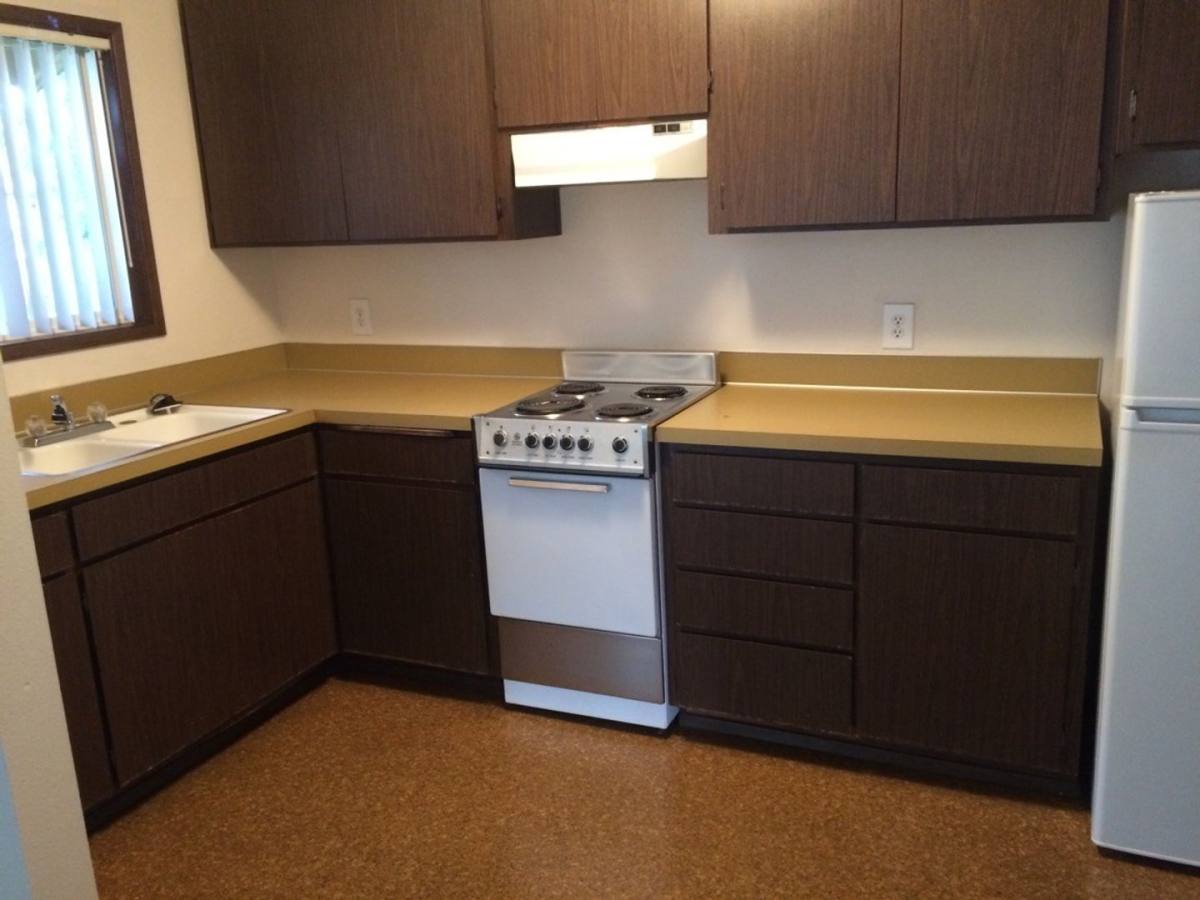 Apartment for rent at 1475 W 13th, Eugene, OR 97402