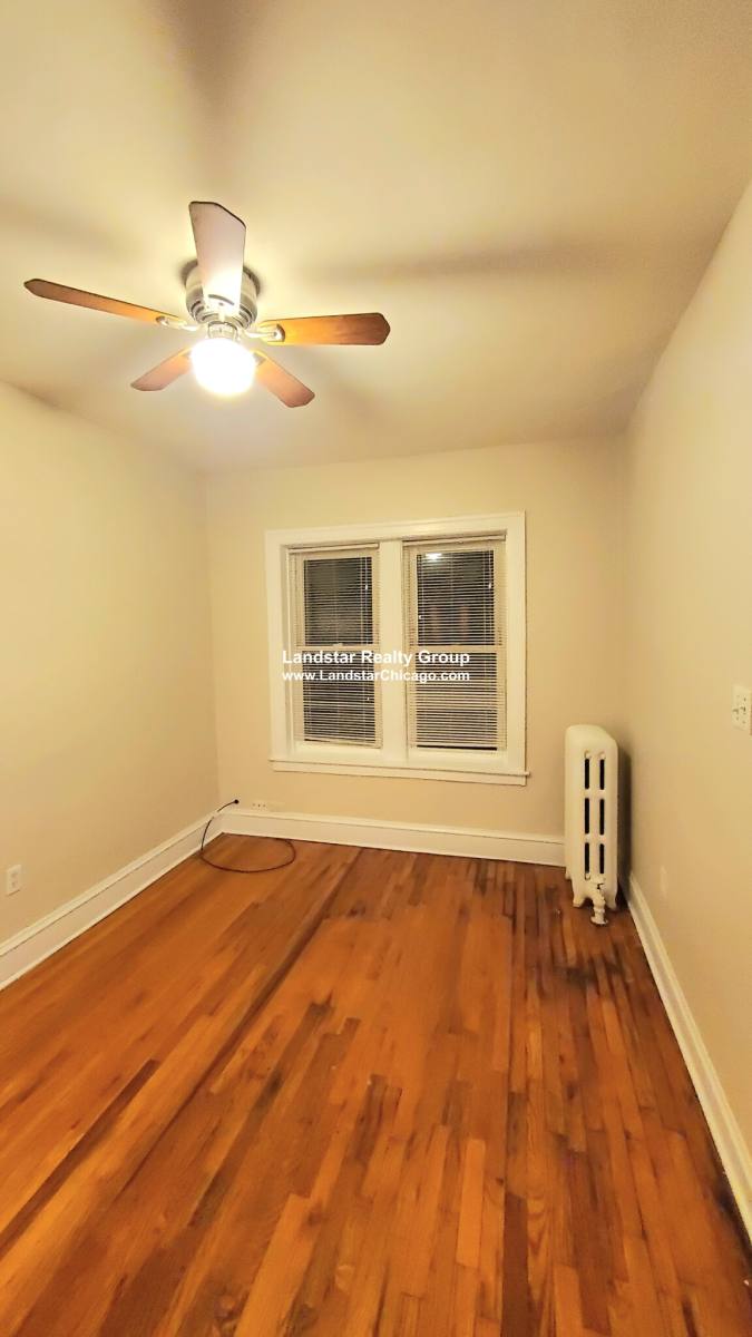 Apartment for rent at 1366 W Estes Ave, Chicago, IL 60626