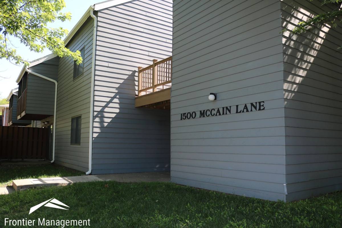 Apartment for rent at 1500 McCain Lane, Manhattan, KS 66502