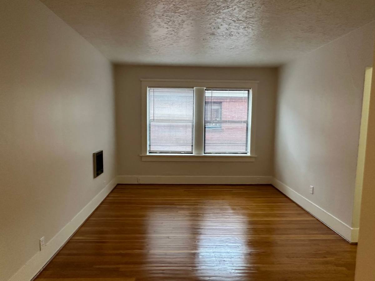 Apartment for rent at 829 SE 15th Ave, Portland, OR 97214