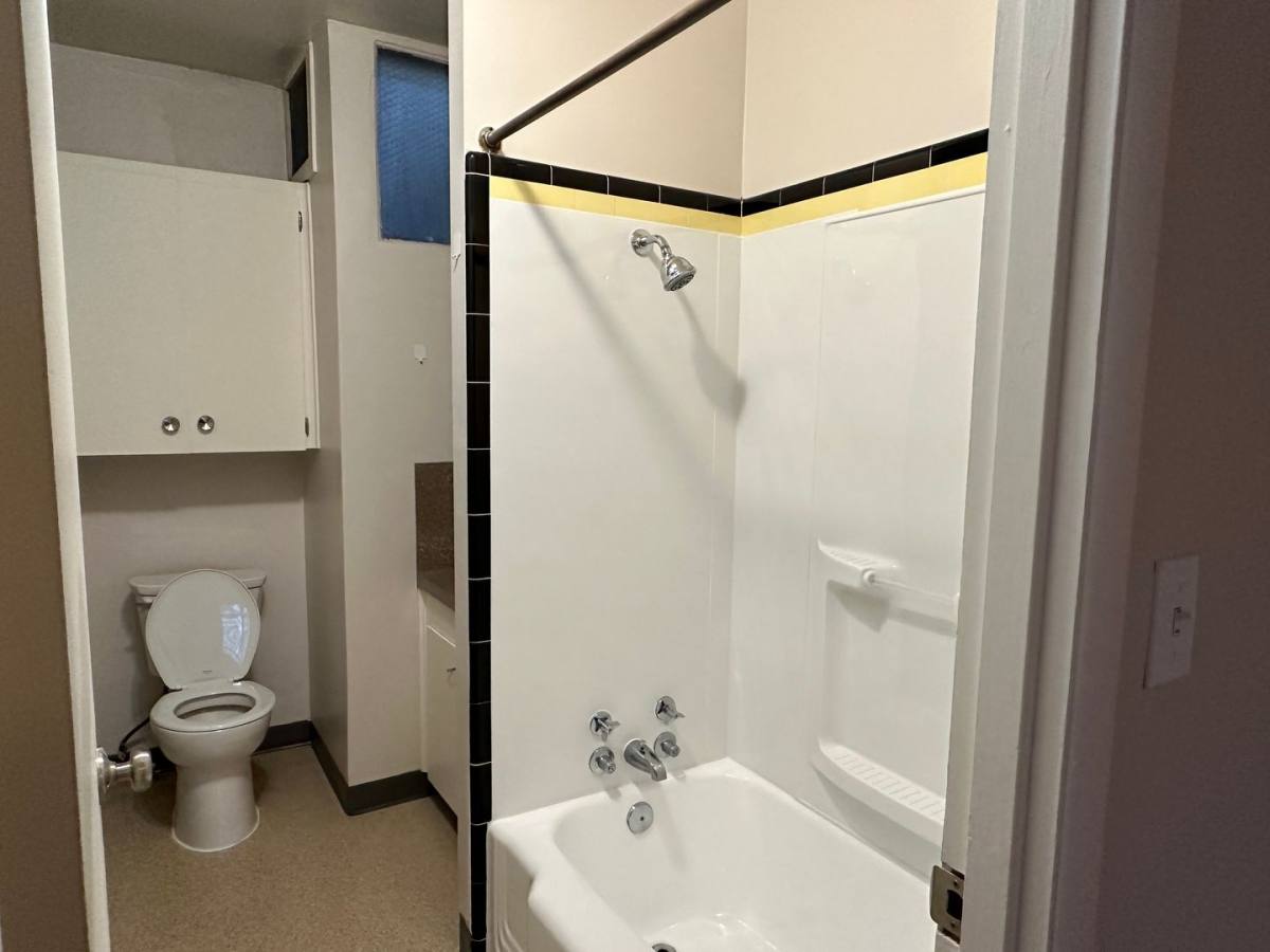 Apartment for rent at 829 SE 15th Ave, Portland, OR 97214